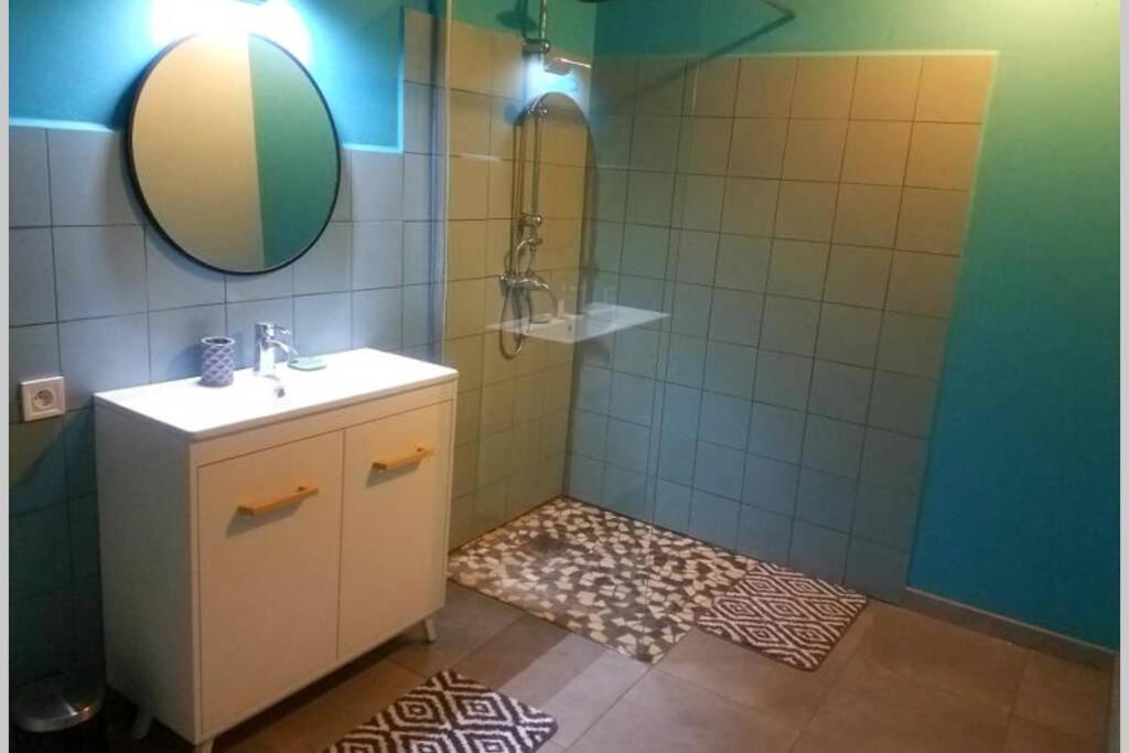 Petit Gite Ou Chambre D'Hotes 2/4 Personnes Buffieres Exterior photo