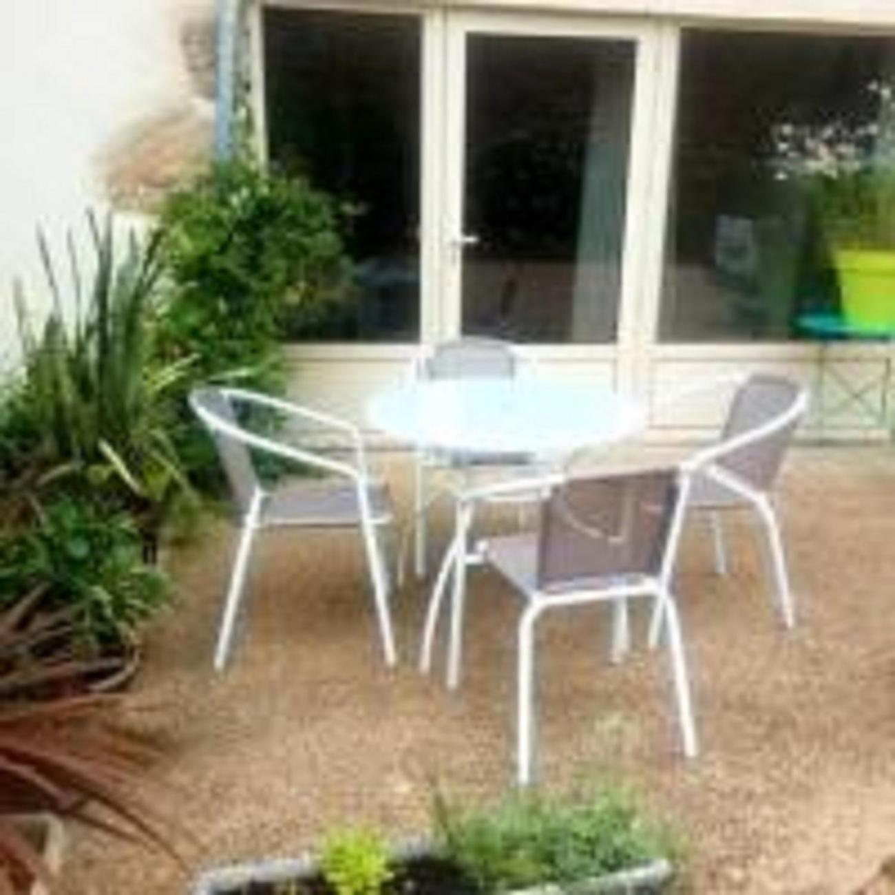 Petit Gite Ou Chambre D'Hotes 2/4 Personnes Buffieres Exterior photo